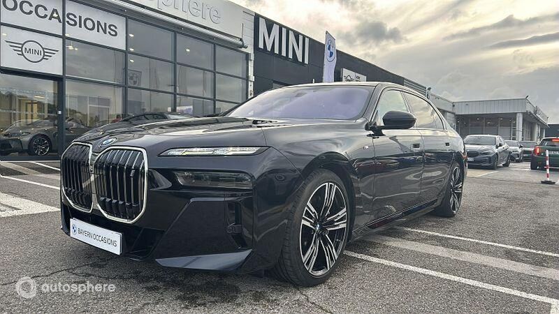 Noir Utilisé 2023 BMW i7 M Sport Berline | 78 999 € (Super prix) - Image 1/4