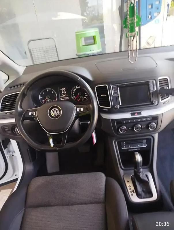 Occasion VW Sharan 150 ch (110 kW) 2015 Blanc Monospace