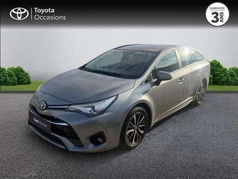 Occasion 2018 Toyota Avensis Executive Break | 14 980 € - Image 1/1