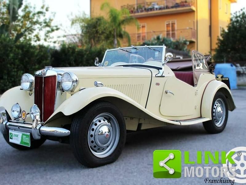 Beige Utilisé 1953 MG TD Cabriolet | 34 500 € - Image 1/4