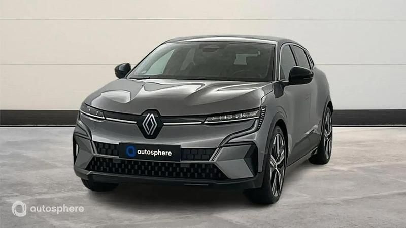 Noir Occasion 2022 Renault Mégane Iconic SUV | 23 799 € (Prix juste) - Image 1/4