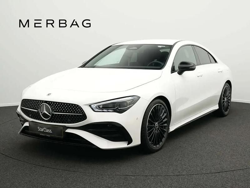 Blanc Occasion 2025 Mercedes CLA200 AMG line Coupé | 41 490 € (Prix juste) - Image 1/4