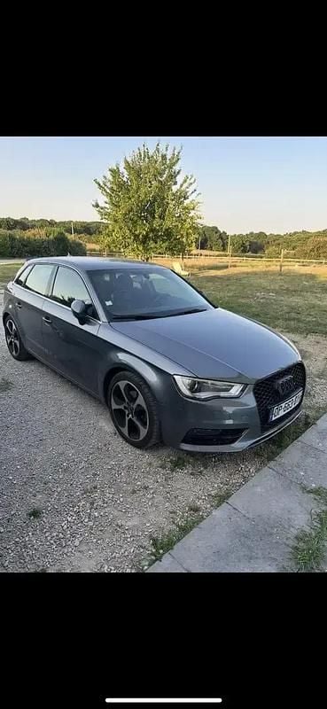 Occasion 2015 Audi A3 Ambition Berline | 11 990 € (Prix assez cher) - Image 1/4