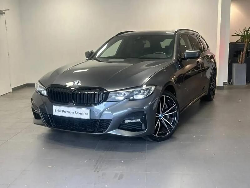 Gris Occasion 2022 BMW 330 M Sport Break | 35 590 € (Prix juste) - Image 1/4