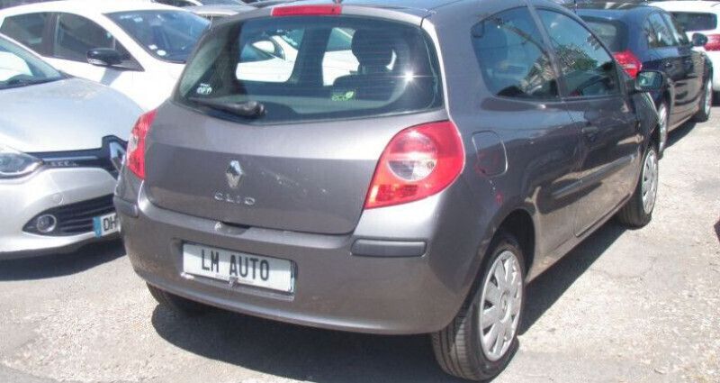 Image 2/4