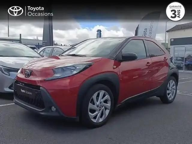 Noir Utilisé 2022 Toyota Aygo X Design SUV | 13 990 € - Image 1/4