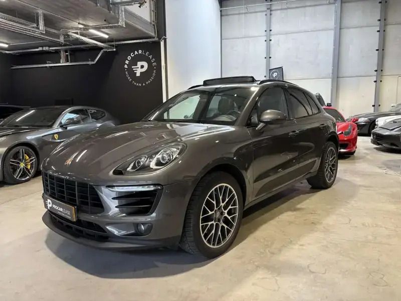 Gris Utilisé 2018 Porsche Macan S SUV | 39 990 € (Prix juste) - Image 1/4