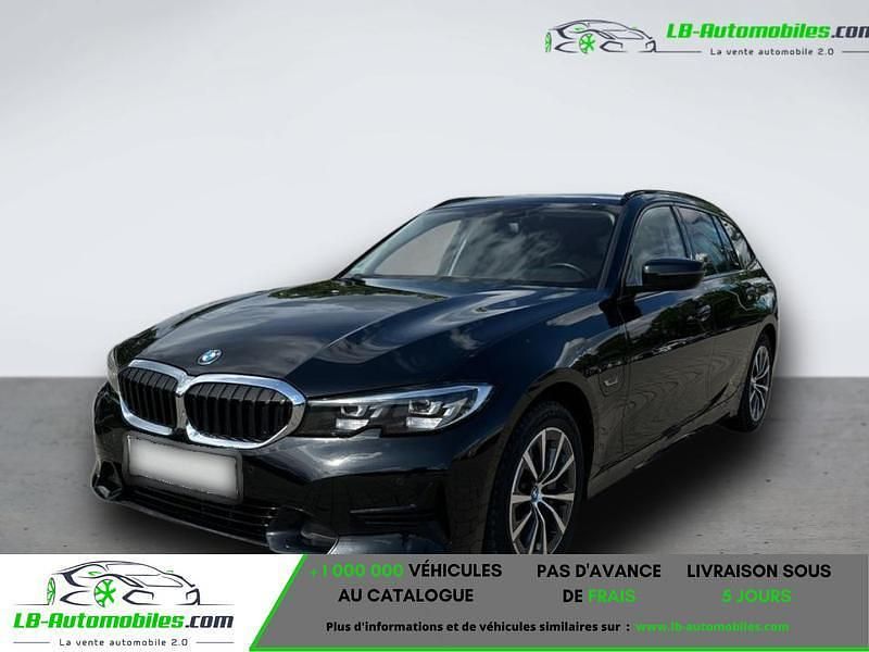 Utilisé 2022 BMW 330e Sport Line Berline | 31 900 € (Prix juste) - Image 1/4