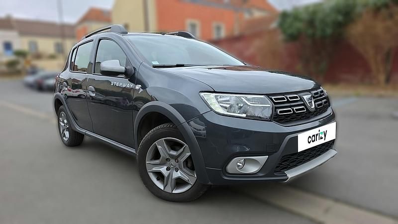 Occasion Dacia Sandero Stepway 90 ch (66 kW) 2019 Gris Berline