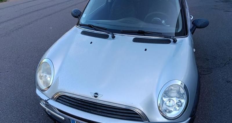 Gris Occasion 2002 Mini ONE Citadine | 2 500 € - Image 1/4