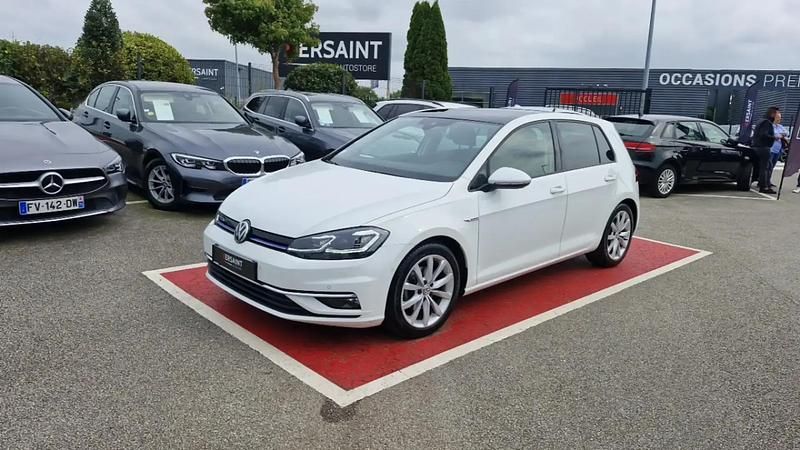Blanc Utilisé 2020 VW Golf VIII Berline | 18 590 € (Bon prix) - Image 1/4