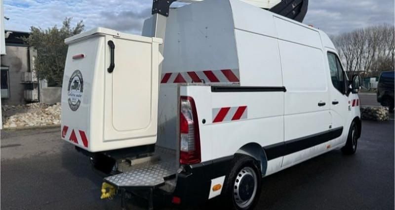 Occasion Renault Master 145 ch (106 kW) 2021 Monospace