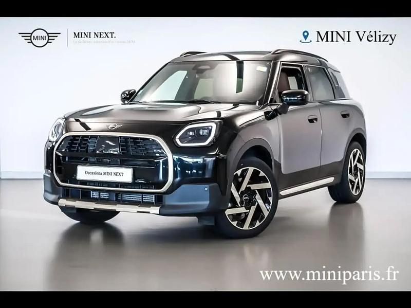 Noir Utilisé 2024 Mini Countryman Favoured SUV | 40 460 € (Prix juste) - Image 1/4