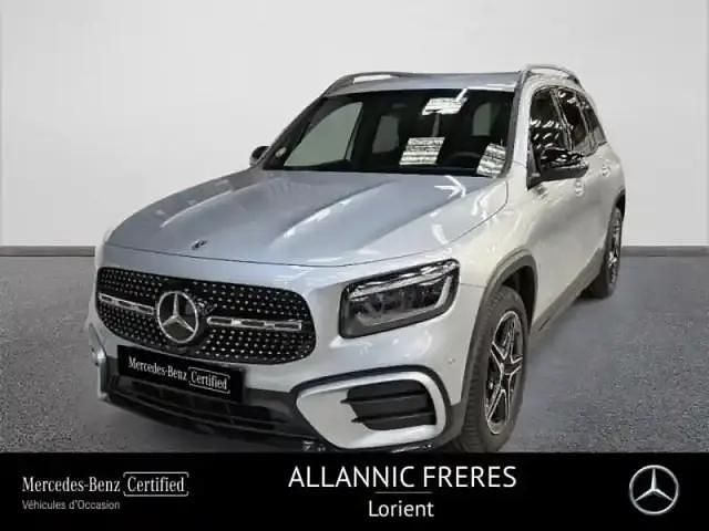 Argent hightech métallisé Utilisé 2024 Mercedes GLB200 AMG line SUV | 48 790 € (Prix cher) - Image 1/4