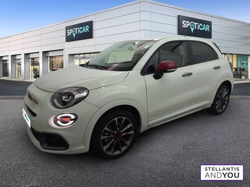 Utilisé 2023 Fiat 130 Red | 20 489 € (Prix juste) - Image 1/4