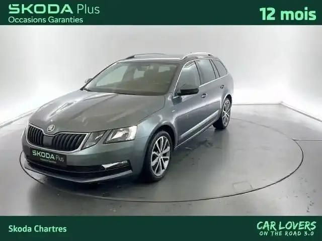 Gris Occasion 2020 Skoda Octavia Break | 20 970 € (Bon prix) - Image 1/4