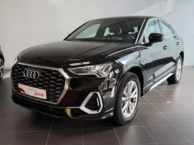 Noir mythic metallise Utilisé 2022 Audi Q3 Sportback S-Line SUV | 36 997 € - Image 1/4