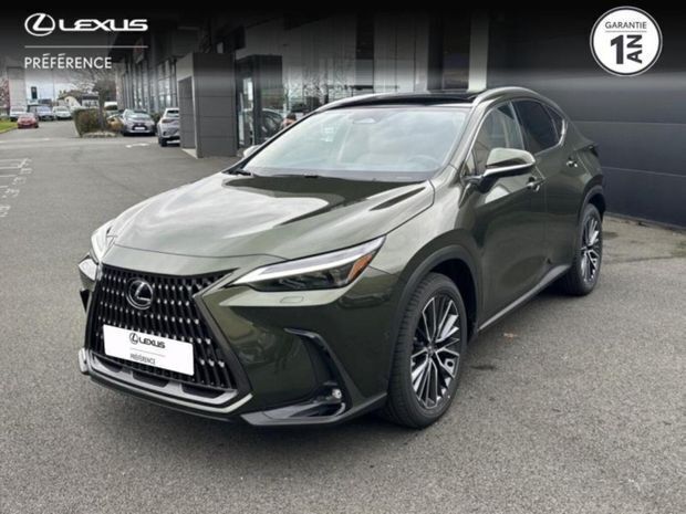 Vert Utilisé 2025 Lexus NX450h+ Executive Line SUV | 69 900 € - Image 1/4