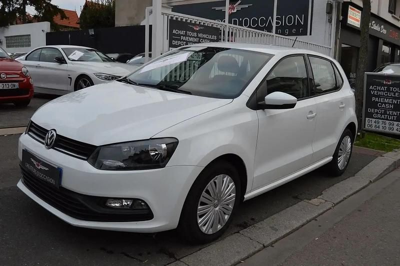 Blanc Utilisé 2017 VW Polo Trendline Berline | 11 990 € (Bon prix) - Image 1/4