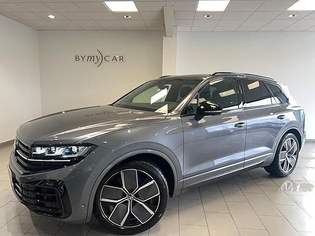 Utilisé 2024 VW Touareg SUV | 87 900 € (Prix cher) - Image 1/4