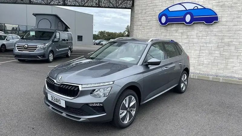 Gris Nouvelle 2024 Skoda Kamiq Selection SUV | 21 990 € (Prix juste) - Image 1/4