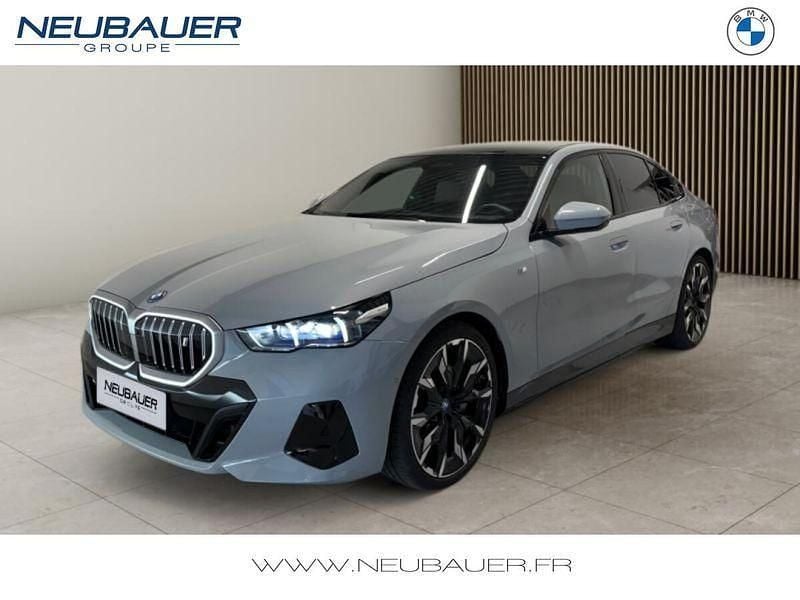 M brooklyngrau métallisé Utilisé 2024 BMW i5 M Sport Berline | 59 900 € (Super prix) - Image 1/4