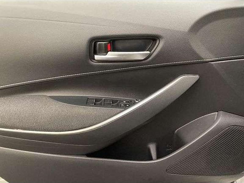 Occasion 2023 Toyota Corolla Berline | 23 390 € (Bon prix) - Image 1/1