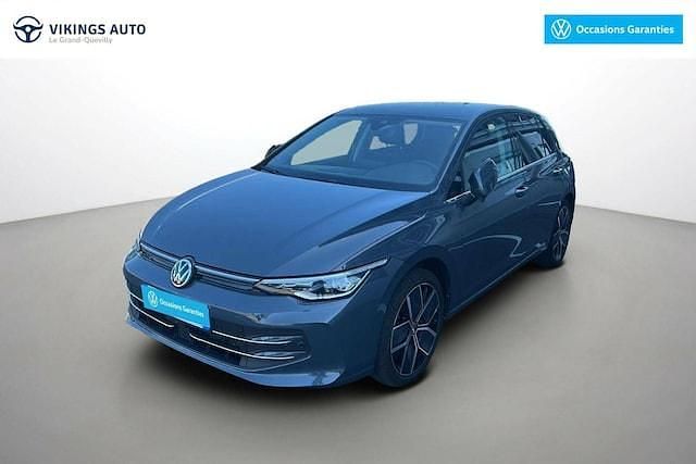 Utilisé 2024 VW Golf VIII Style | 33 990 € (Prix cher) - Image 1/4