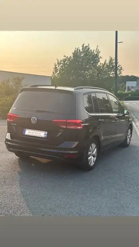 Utilisé 2017 VW Touran Monospace | 16 500 € (Prix juste) - Image 1/4