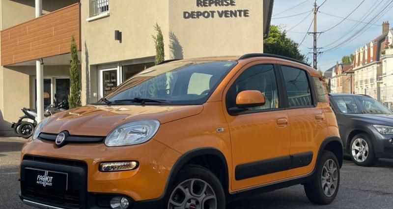 Utilisé 2014 Fiat Panda 4x4 S Citadine | 10 760 € - Image 1/4