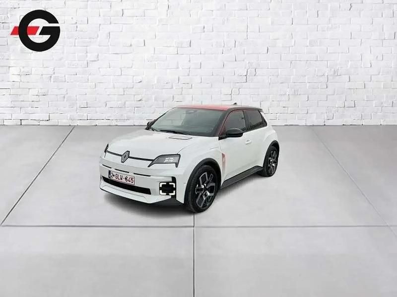 Blanc Utilisé 2025 Renault R5 Komfort Citadine | 32 990 € (Prix juste) - Image 1/4
