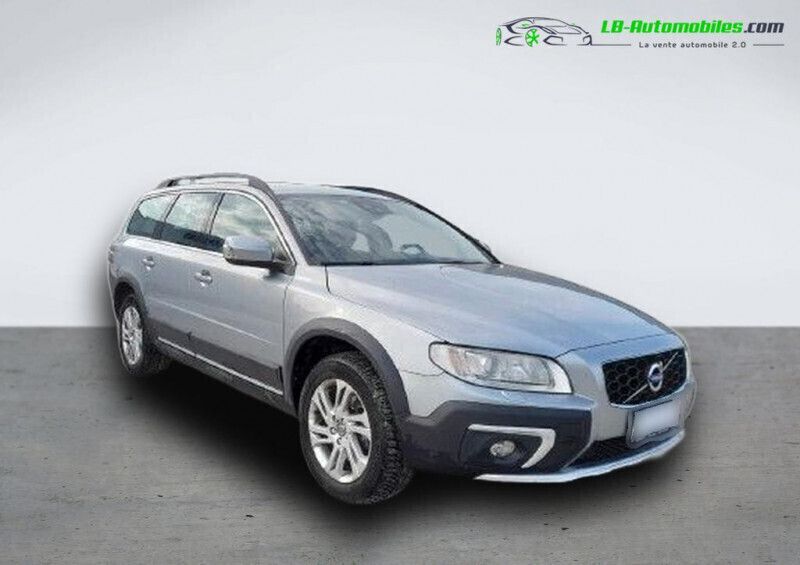 Utilisé 2015 Volvo XC70 SUV | 40 200 € - Image 1/4