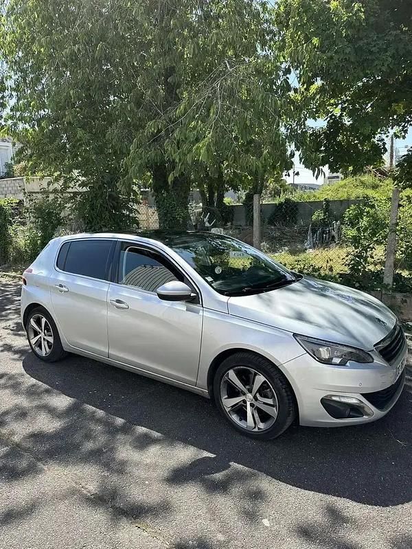 Occasion 2014 Peugeot 308 Berline | 6 200 € (Prix cher) - Image 1/4