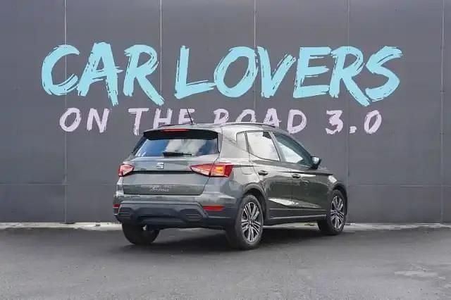 Occasion Seat Arona 115 ch (84 kW) 2025 Gris falaise SUV