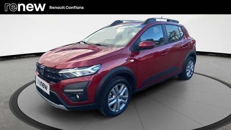 Rouge Utilisé 2022 Dacia Sandero Comfort Citadine | 14 280 € (Prix juste) - Image 1/4