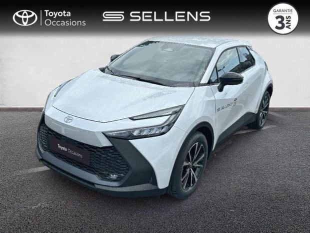 Blanc Utilisé 2025 Toyota C-HR Design SUV | 35 780 € - Image 1/4