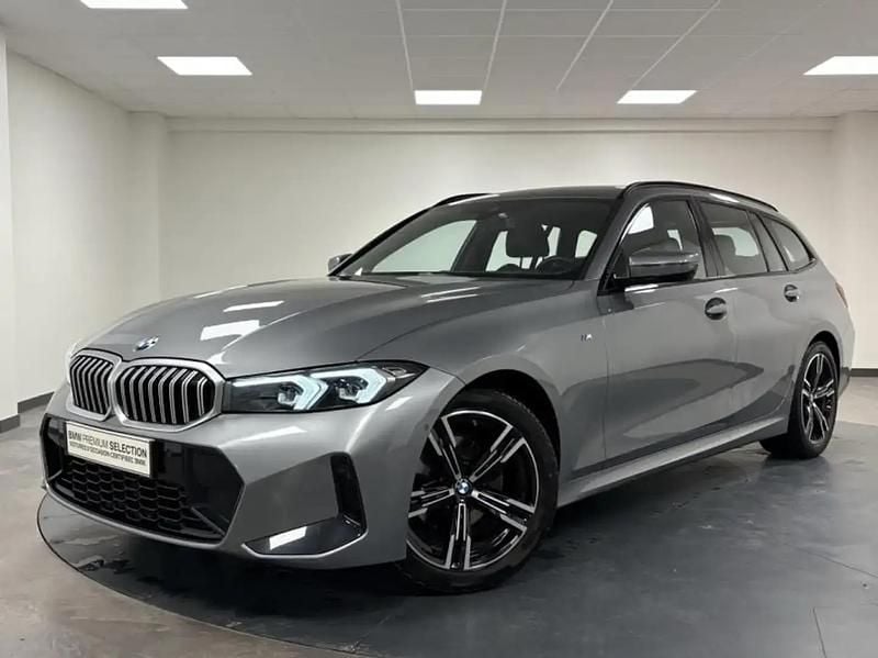 Gris Utilisé 2022 BMW 320 M Sport Break | 43 990 € - Image 1/4