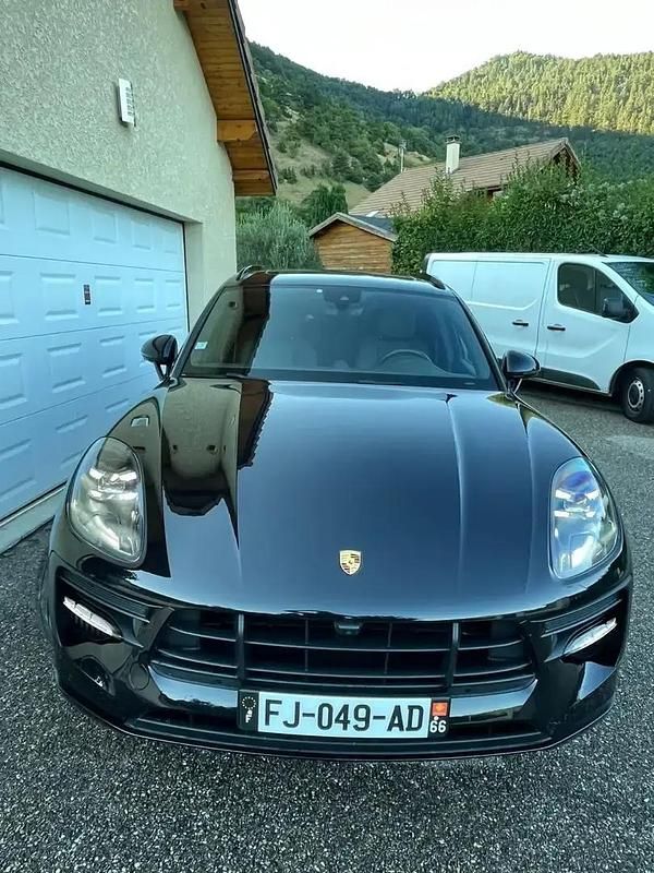 Noir Utilisé 2019 Porsche Macan S SUV | 53 000 € - Image 1/4