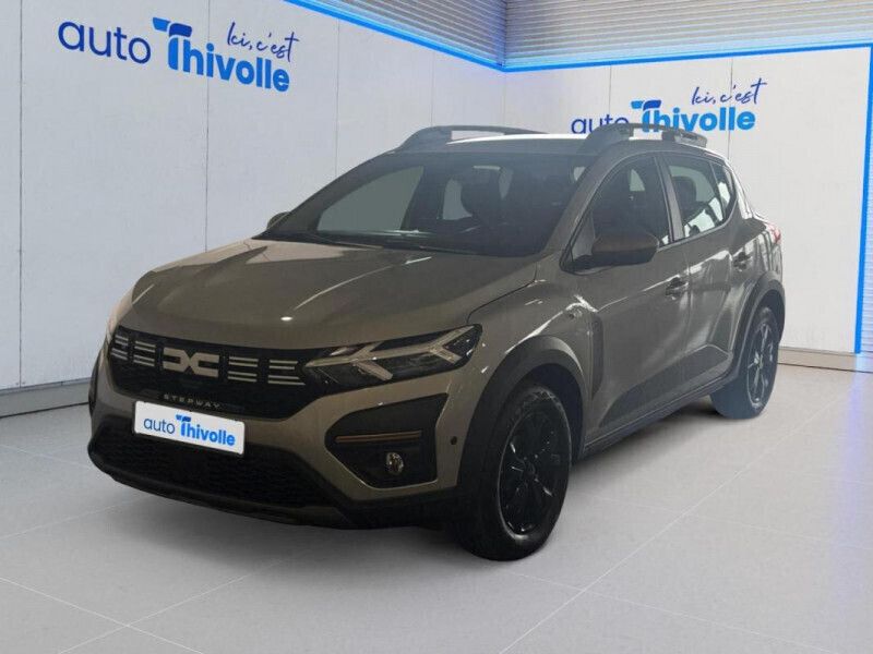Gris Utilisé 2024 Dacia Sandero Extreme Citadine | 17 990 € (Prix assez cher) - Image 1/4
