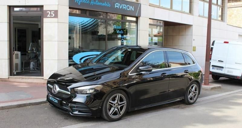 Noir Utilisé 2020 Mercedes B180 AMG line Monospace | 21 990 € (Prix juste) - Image 1/4