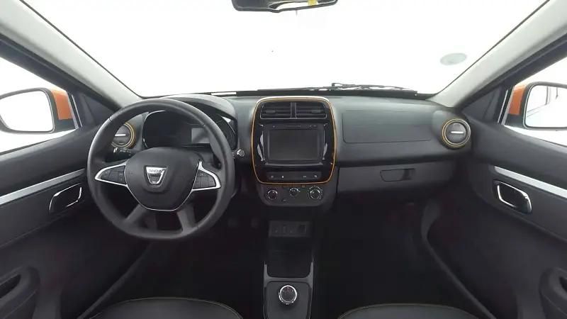 Image 3/4