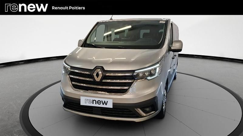 Gris Utilisé 2023 Renault Trafic Intens Van | 40 990 € - Image 1/4