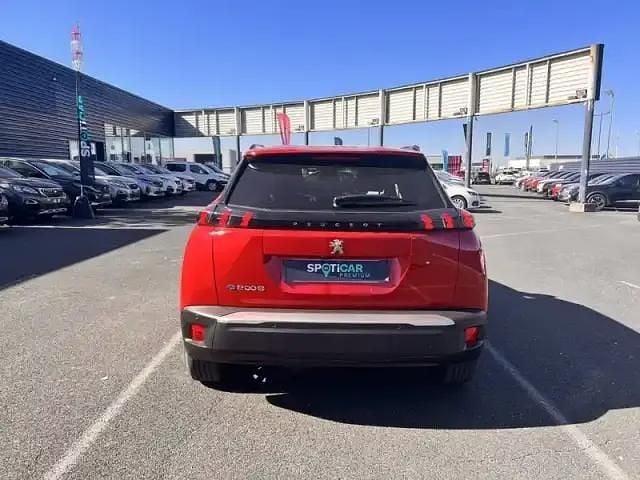 Occasion Peugeot e-2008 Allure 100 kW (136 ch) 2023 Rouge SUV