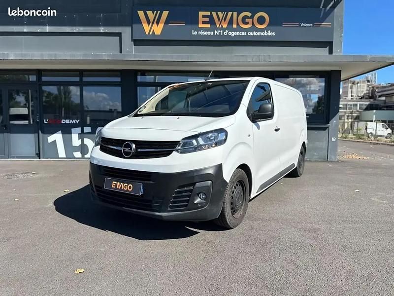 Occasion Opel Vivaro Essentia 121 ch (88 kW) 2021 Blanc Monospace