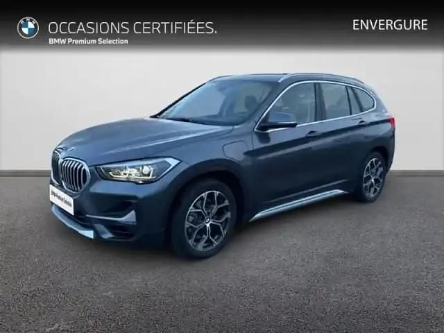 Mineralgrau Occasion 2021 BMW X1 xLine SUV | 28 950 € (Bon prix) - Image 1/4