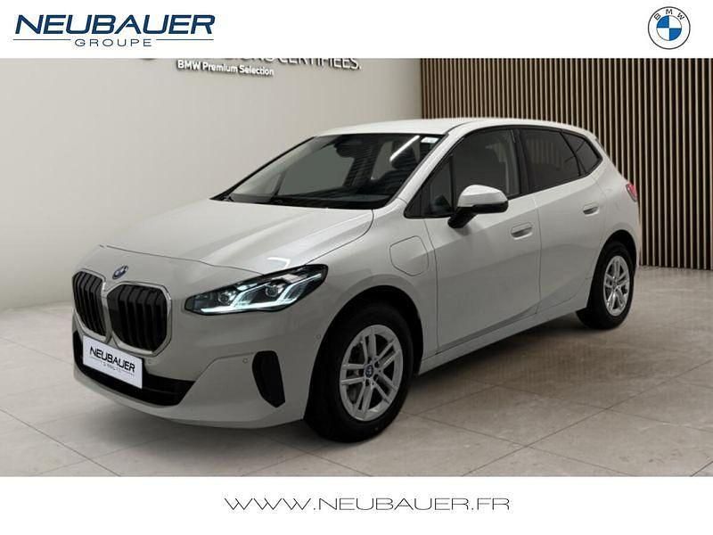 Mineralweiss métallisé Nouvelle 2025 BMW 225 Comfort Edition Break | 38 900 € (Prix juste) - Image 1/4