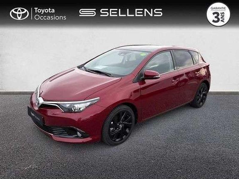 Utilisé 2018 Toyota Auris Hybrid Design Berline | 16 480 € (Prix juste) - Image 1/1