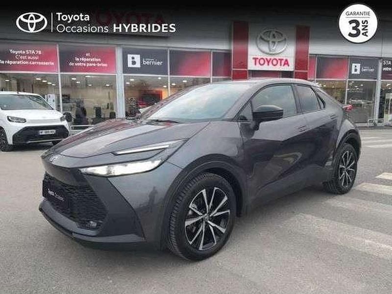 Utilisé 2024 Toyota C-HR Design SUV | 30 490 € (Prix cher) - Image 1/1