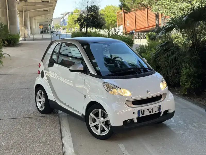 Utilisé 2010 Smart ForTwo Coupé Pure Coupé | 3 990 € - Image 1/4