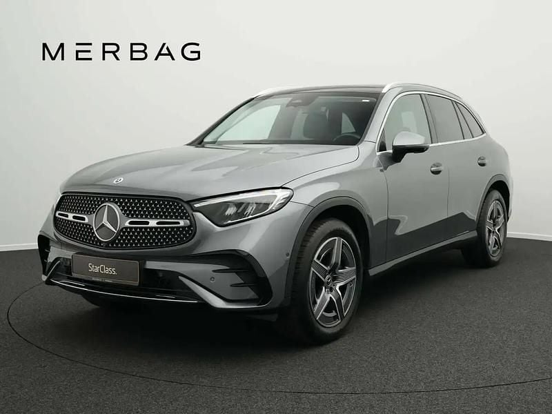 Gris Utilisé 2023 Mercedes GLC200 SUV | 49 900 € (Super prix) - Image 1/4